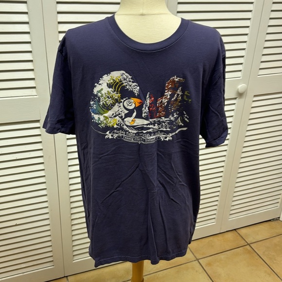 Surfing Puffin - The Cliffs of Mother County Clare Ireland Shirt Size US L EU XL - Picture 2 of 4